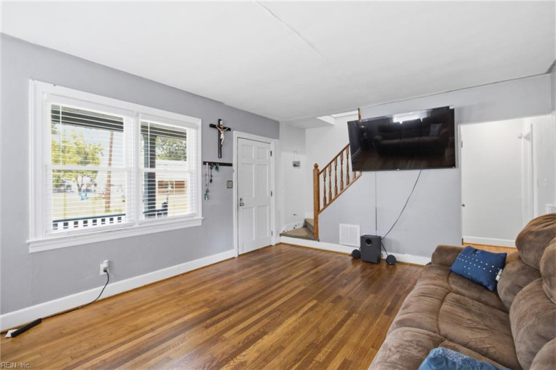 Photo 9 of 31 residential for sale in Norfolk virginia Photo 9 of 31 residential for sale in Norfolk virginia