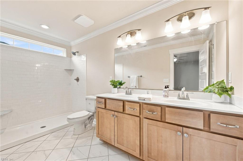 Photo 33 of 41 residential for sale in Chesapeake virginia