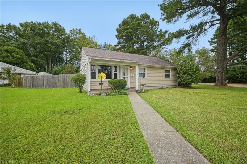 Photo 3 of 28 residential for sale in Virginia Beach virginia Photo 3 of 28 residential for sale in Virginia Beach virginia