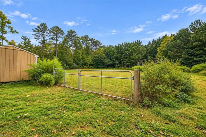 Photo 25 of 27 residential for sale in Chesapeake virginia Photo 25 of 27 residential for sale in Chesapeake virginia