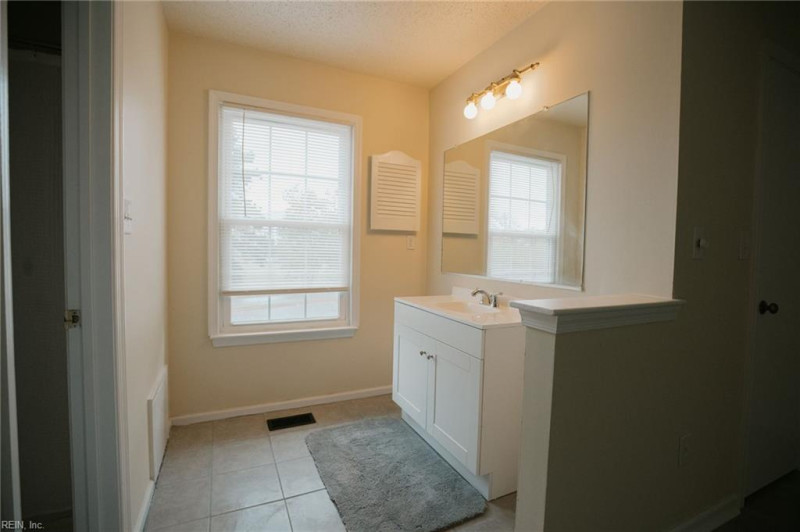 Photo 15 of 26 residential for sale in Chesapeake virginia Photo 15 of 26 residential for sale in Chesapeake virginia