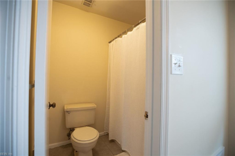 Photo 17 of 26 residential for sale in Chesapeake virginia Photo 17 of 26 residential for sale in Chesapeake virginia