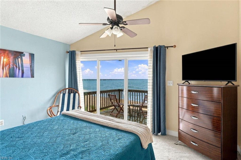 Photo 16 of 43 residential for sale in Virginia Beach virginia