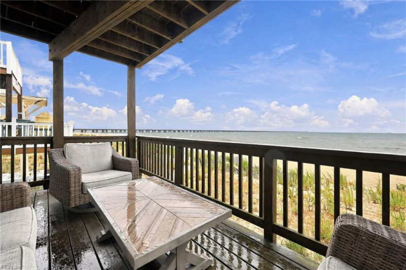 Photo 18 of 43 residential for sale in Virginia Beach virginia