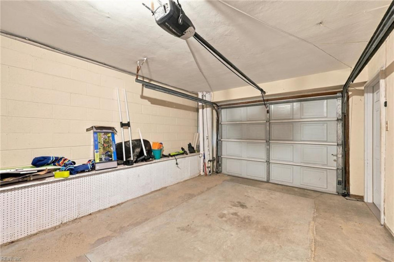 Photo 27 of 43 residential for sale in Virginia Beach virginia