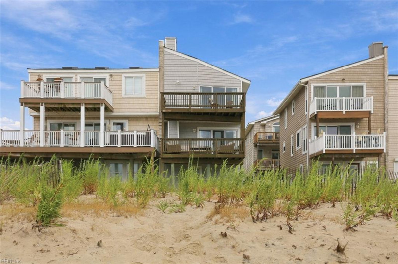 Photo 31 of 43 residential for sale in Virginia Beach virginia