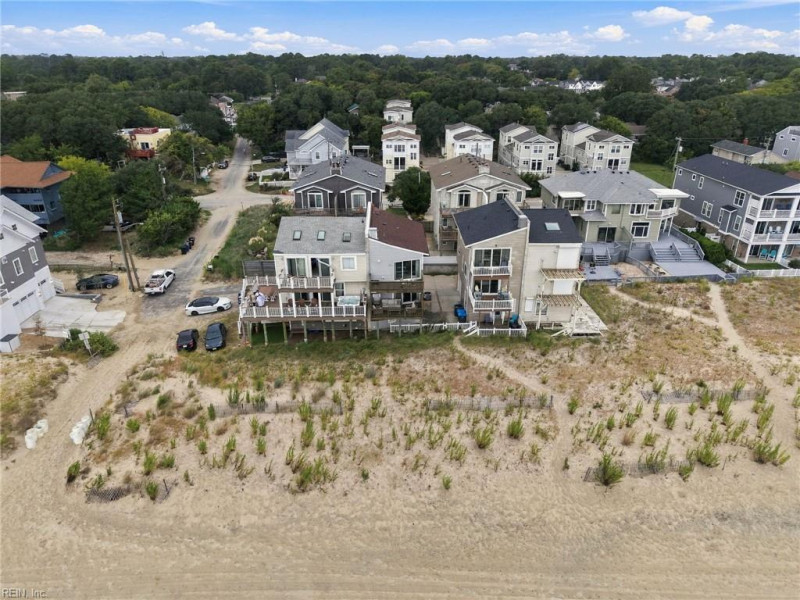 Photo 34 of 43 residential for sale in Virginia Beach virginia