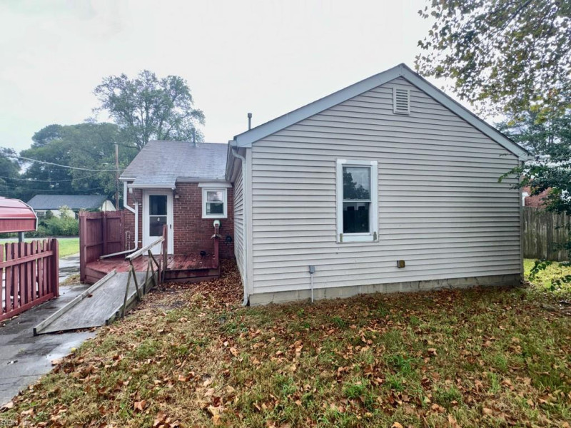 Photo 2 of 13 residential for sale in Portsmouth virginia Photo 2 of 13 residential for sale in Portsmouth virginia