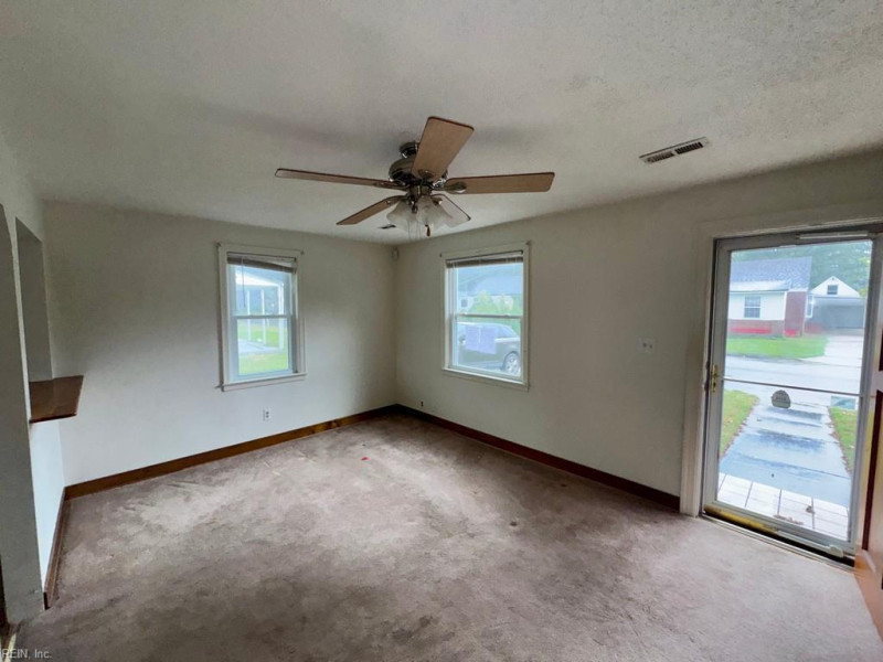 Photo 4 of 13 residential for sale in Portsmouth virginia Photo 4 of 13 residential for sale in Portsmouth virginia