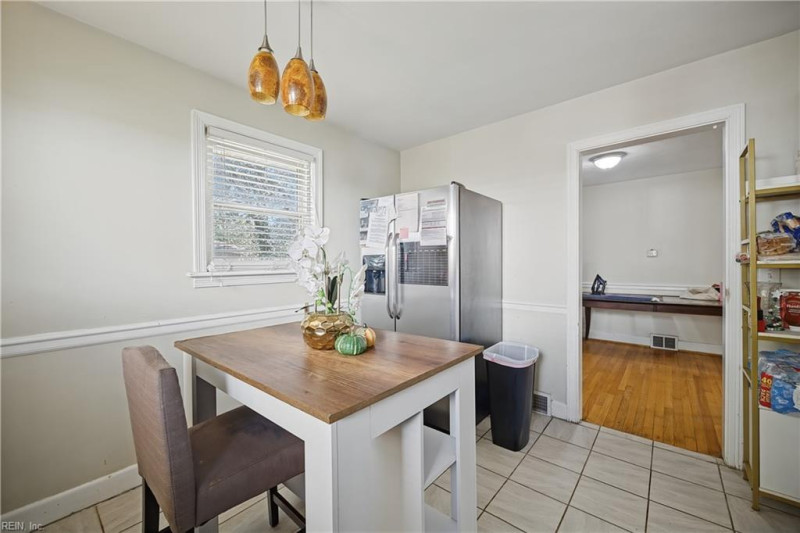 Photo 13 of 21 residential for sale in Portsmouth virginia