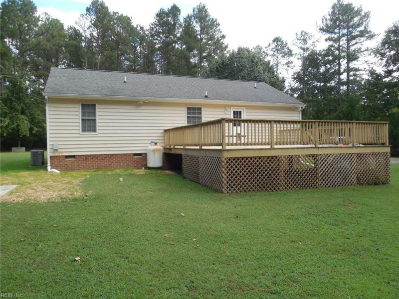 Photo 12 of 16 residential for sale in King William County virginia