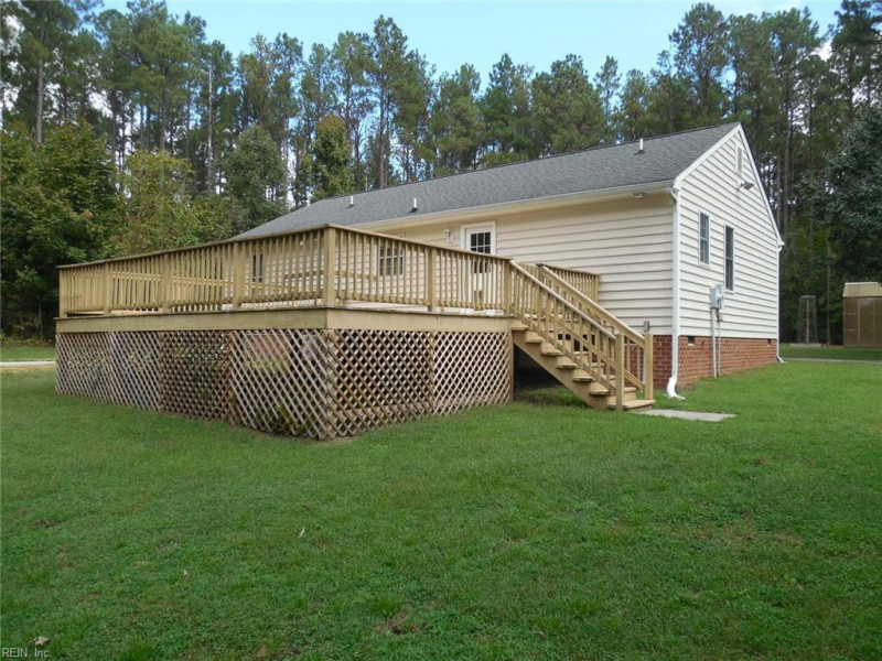 Photo 13 of 16 residential for sale in King William County virginia