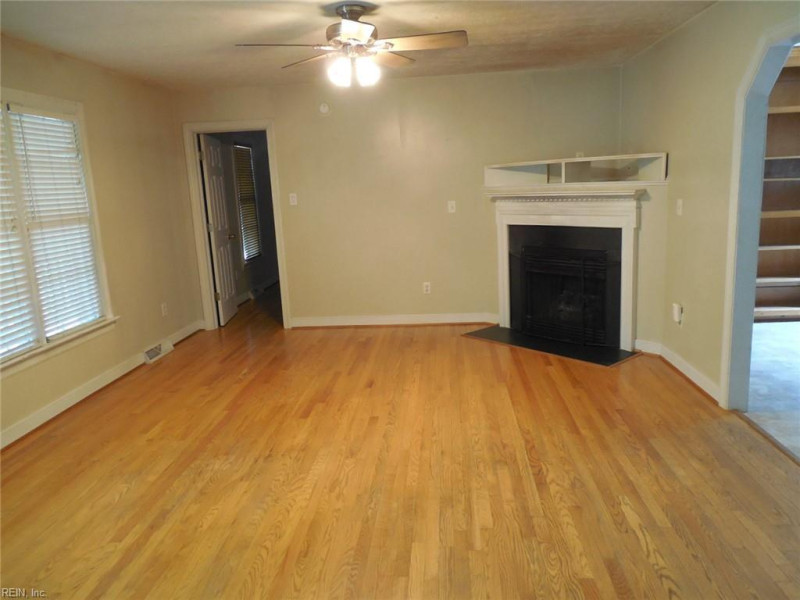 Photo 4 of 16 residential for sale in King William County virginia