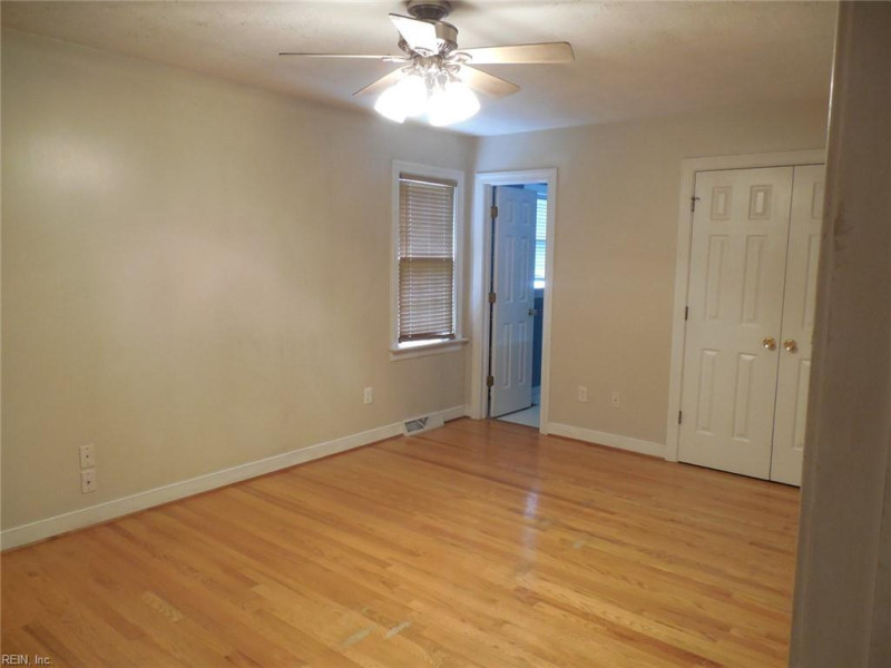 Photo 8 of 16 residential for sale in King William County virginia