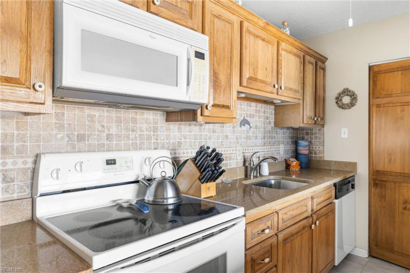 Photo 8 of 30 residential for sale in Virginia Beach virginia Photo 8 of 30 residential for sale in Virginia Beach virginia