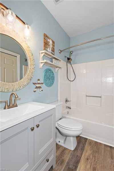 Photo 23 of 39 residential for sale in Hampton virginia