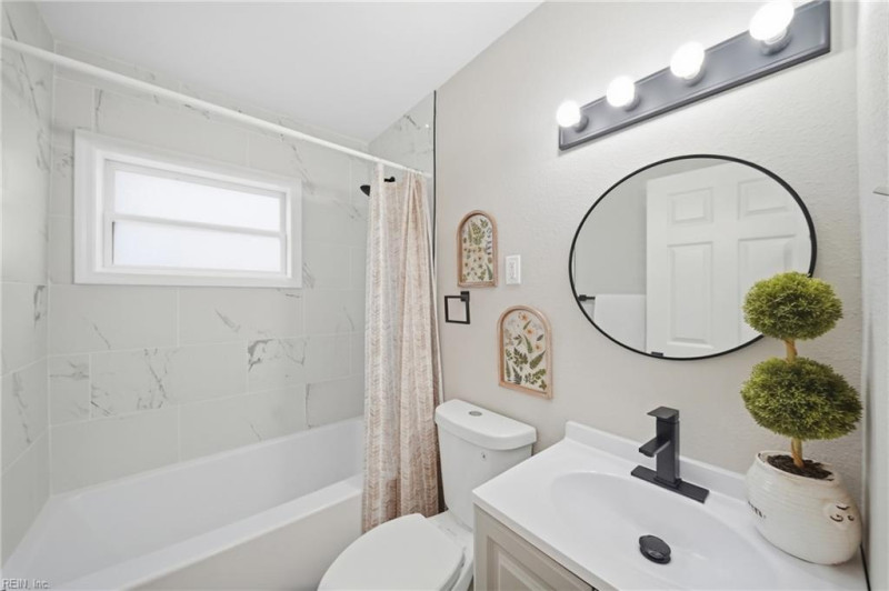 Photo 19 of 41 residential for sale in Norfolk virginia Photo 19 of 41 residential for sale in Norfolk virginia