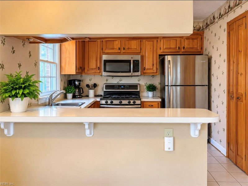 Photo 5 of 9 residential for sale in Newport News virginia Photo 5 of 9 residential for sale in Newport News virginia