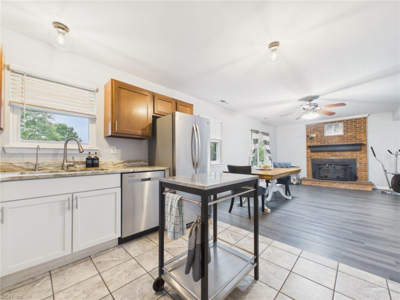 Photo 22 of 50 residential for sale in Virginia Beach virginia