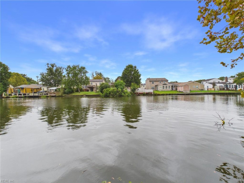 Photo 42 of 50 residential for sale in Virginia Beach virginia
