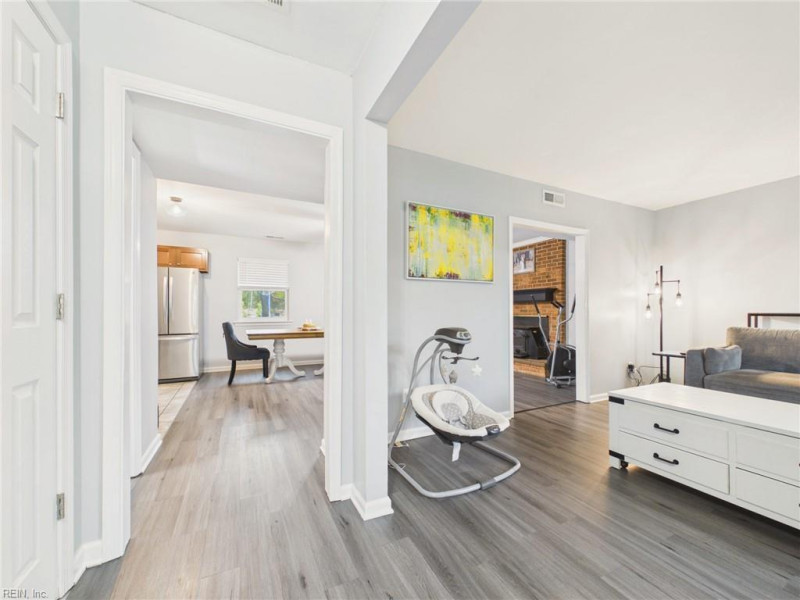 Photo 7 of 50 residential for sale in Virginia Beach virginia