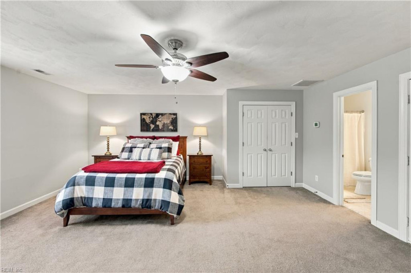 Photo 26 of 39 residential for sale in Chesapeake virginia
