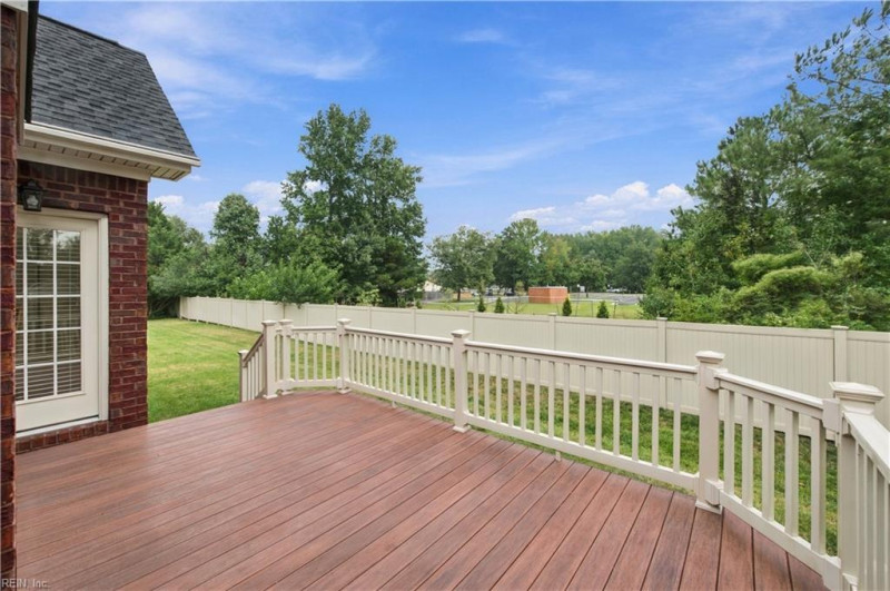 Photo 33 of 39 residential for sale in Chesapeake virginia
