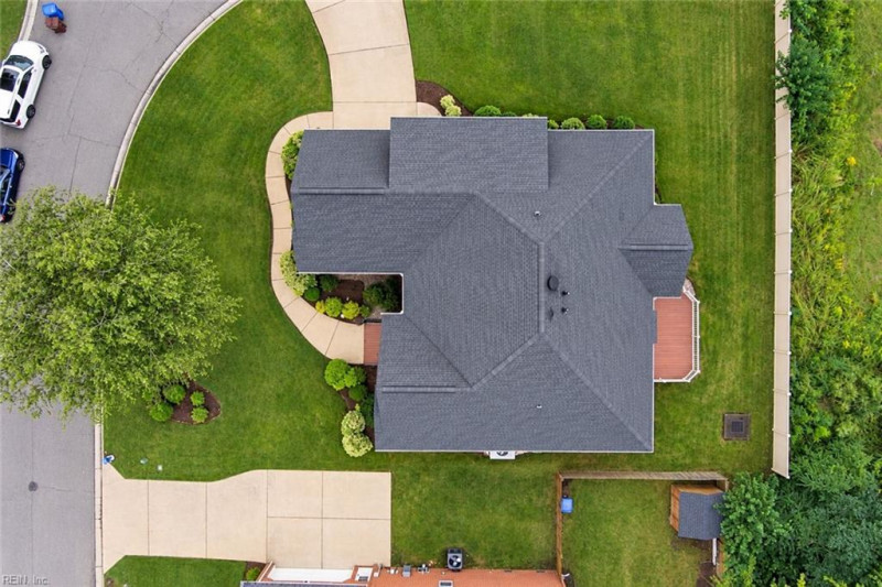Photo 35 of 39 residential for sale in Chesapeake virginia