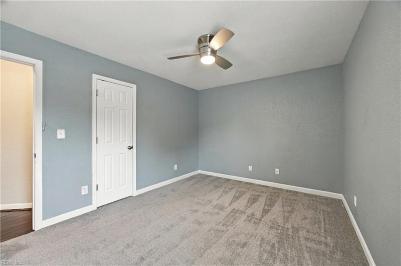 Photo 20 of 37 residential for sale in Chesapeake virginia Photo 20 of 37 residential for sale in Chesapeake virginia