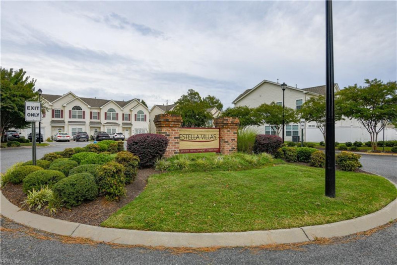 Photo 32 of 33 residential for sale in Chesapeake virginia Photo 32 of 33 residential for sale in Chesapeake virginia