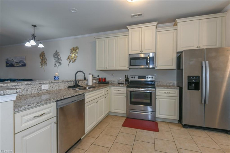 Photo 8 of 33 residential for sale in Chesapeake virginia Photo 8 of 33 residential for sale in Chesapeake virginia