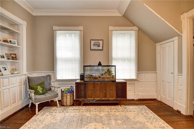 Photo 17 of 46 residential for sale in Portsmouth virginia
