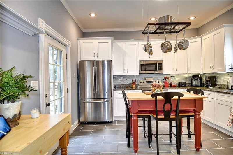 Photo 22 of 46 residential for sale in Portsmouth virginia