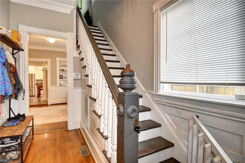 Photo 28 of 46 residential for sale in Portsmouth virginia