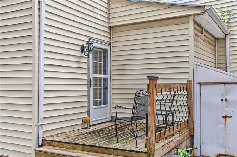 Photo 40 of 46 residential for sale in Portsmouth virginia