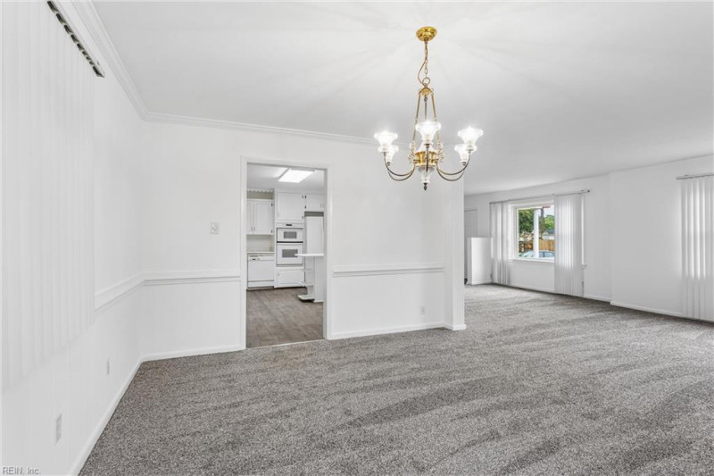 Photo 12 of 48 residential for sale in Portsmouth virginia