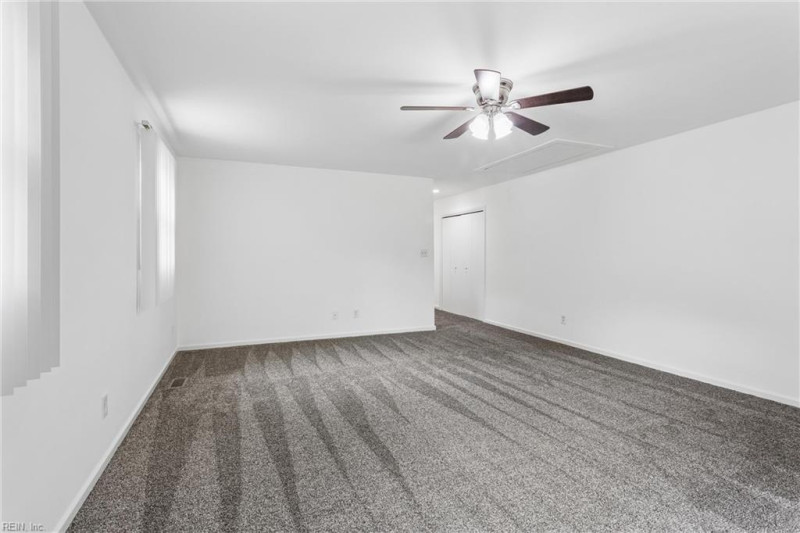 Photo 21 of 48 residential for sale in Portsmouth virginia