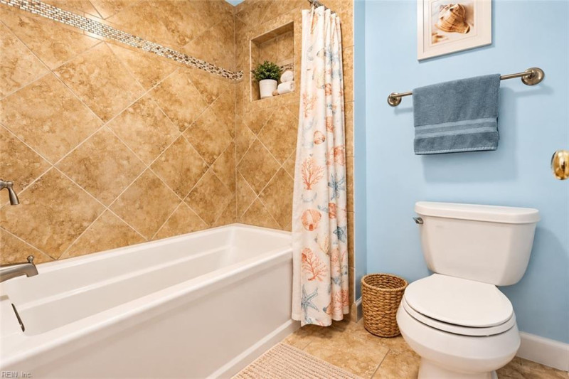 Photo 28 of 33 residential for sale in Virginia Beach virginia