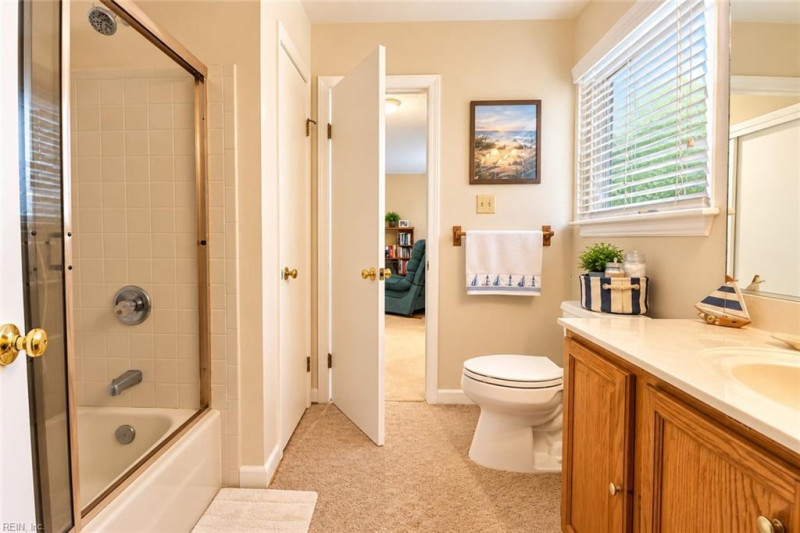 Photo 31 of 33 residential for sale in Virginia Beach virginia