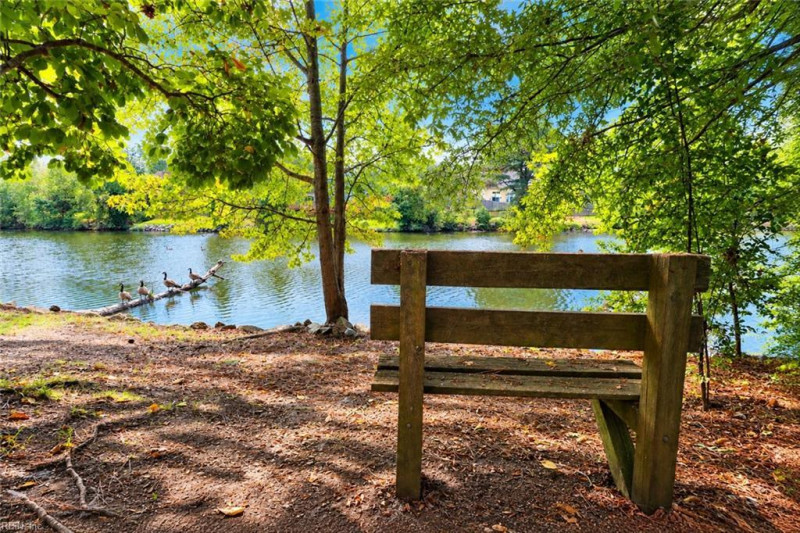 Photo 5 of 33 residential for sale in Virginia Beach virginia