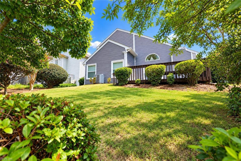 Photo 7 of 33 residential for sale in Virginia Beach virginia
