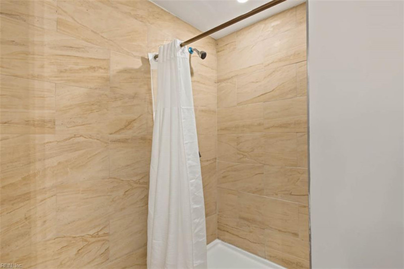 Photo 20 of 25 residential for sale in Virginia Beach virginia