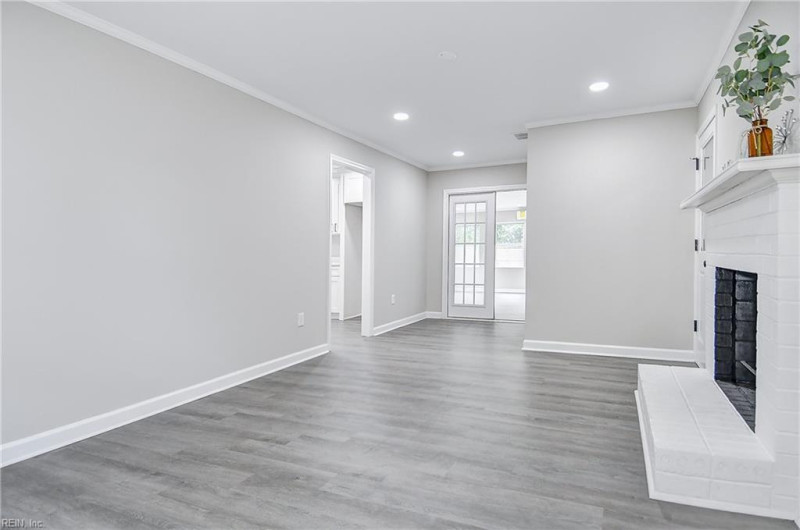 Photo 15 of 50 residential for sale in Virginia Beach virginia