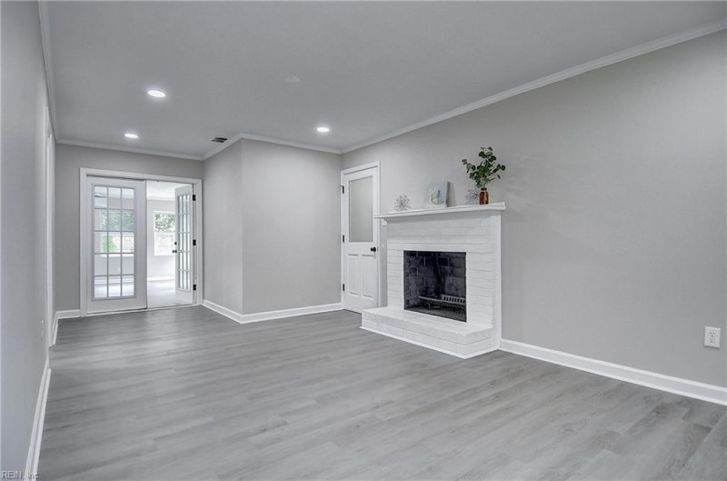 Photo 16 of 50 residential for sale in Virginia Beach virginia