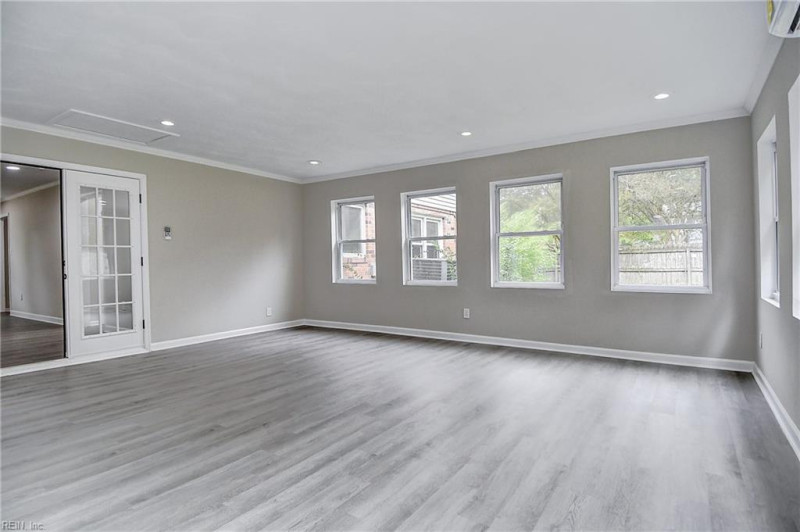 Photo 18 of 50 residential for sale in Virginia Beach virginia