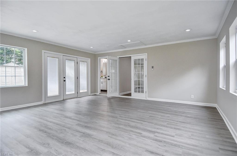 Photo 19 of 50 residential for sale in Virginia Beach virginia