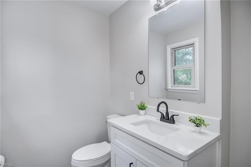 Photo 20 of 50 residential for sale in Virginia Beach virginia