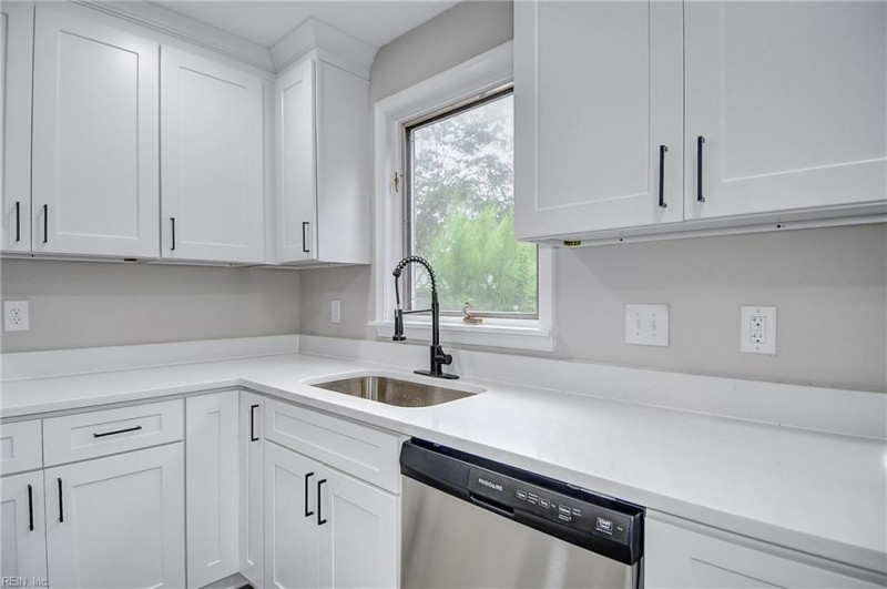 Photo 26 of 50 residential for sale in Virginia Beach virginia