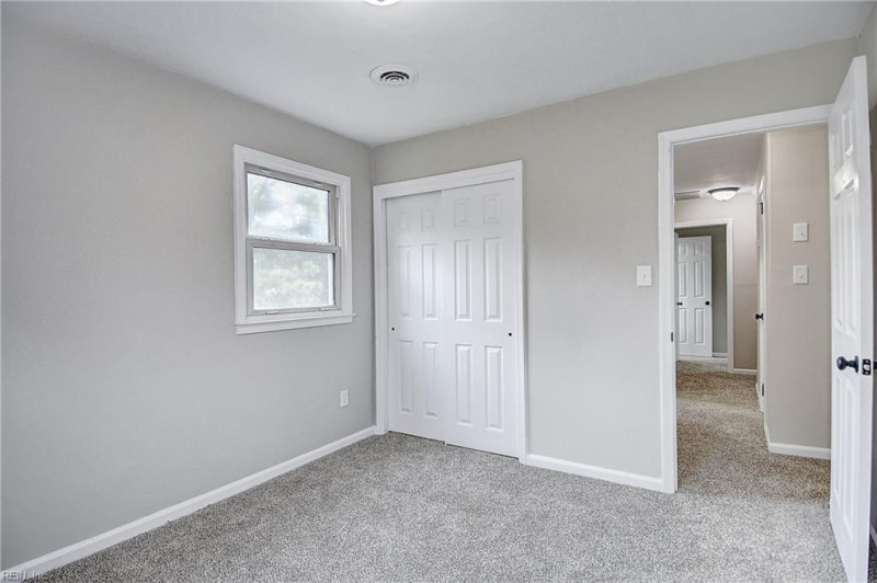 Photo 35 of 50 residential for sale in Virginia Beach virginia