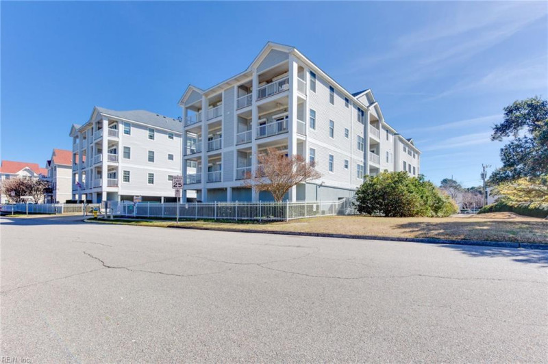 Photo 2 of 41 residential for sale in Virginia Beach virginia Photo 2 of 41 residential for sale in Virginia Beach virginia
